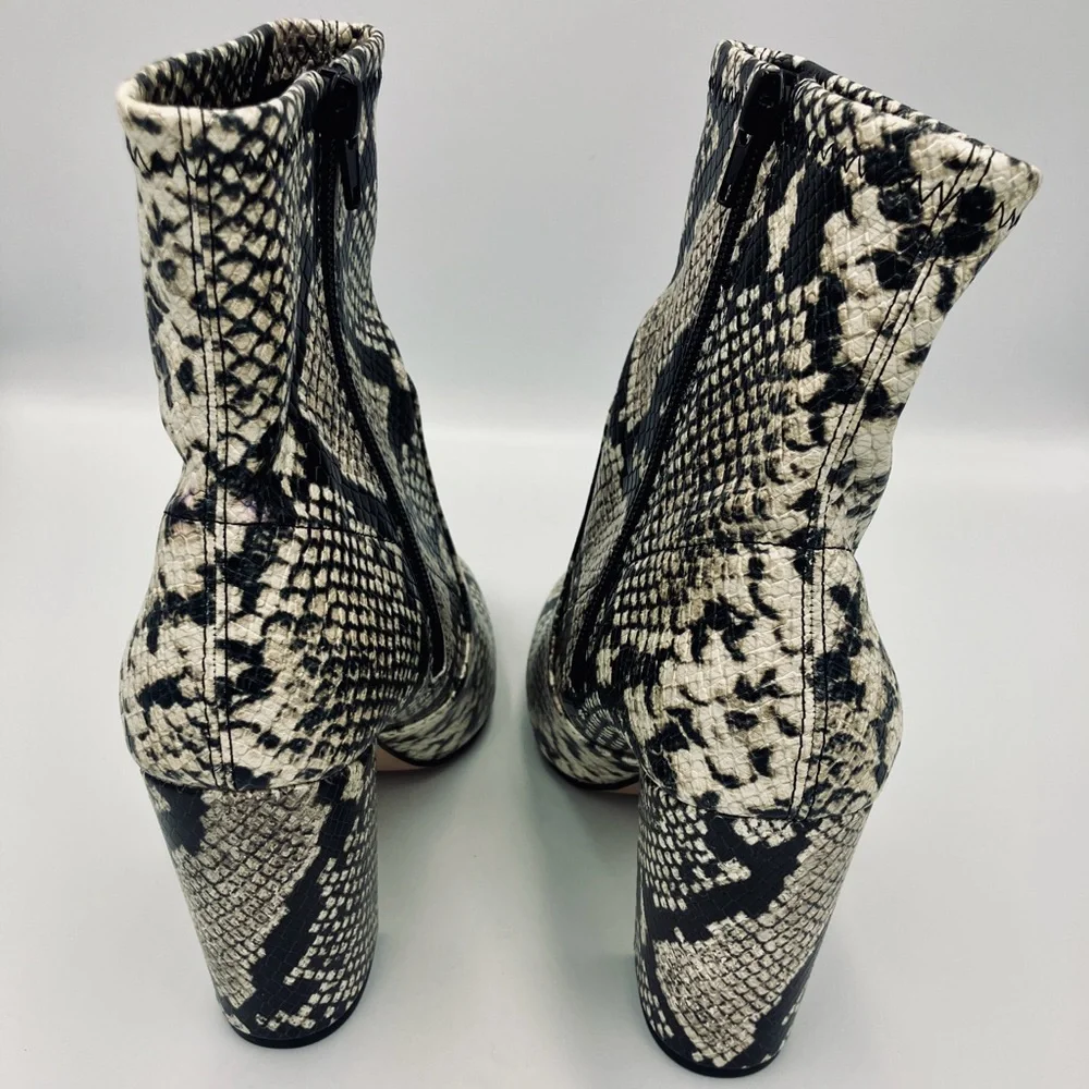 Aldo Aurella 3.5” Block Heel Snakeskin Pattern Ankle Boots size 7 EUC - Picture 6 of 10